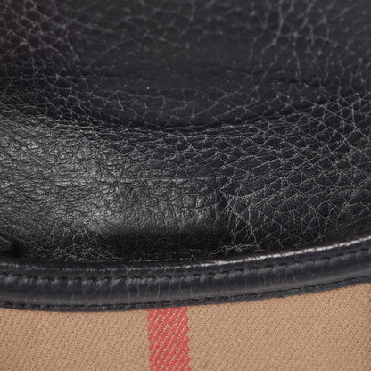 Burberry House Check Wallet 6 of 13