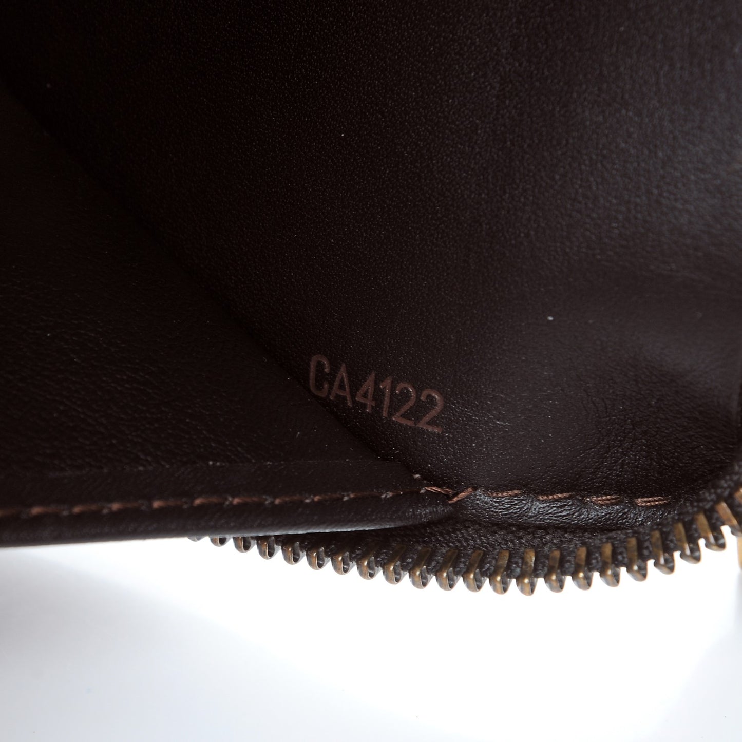 Utah Zippy Organizer Wallet Coffee