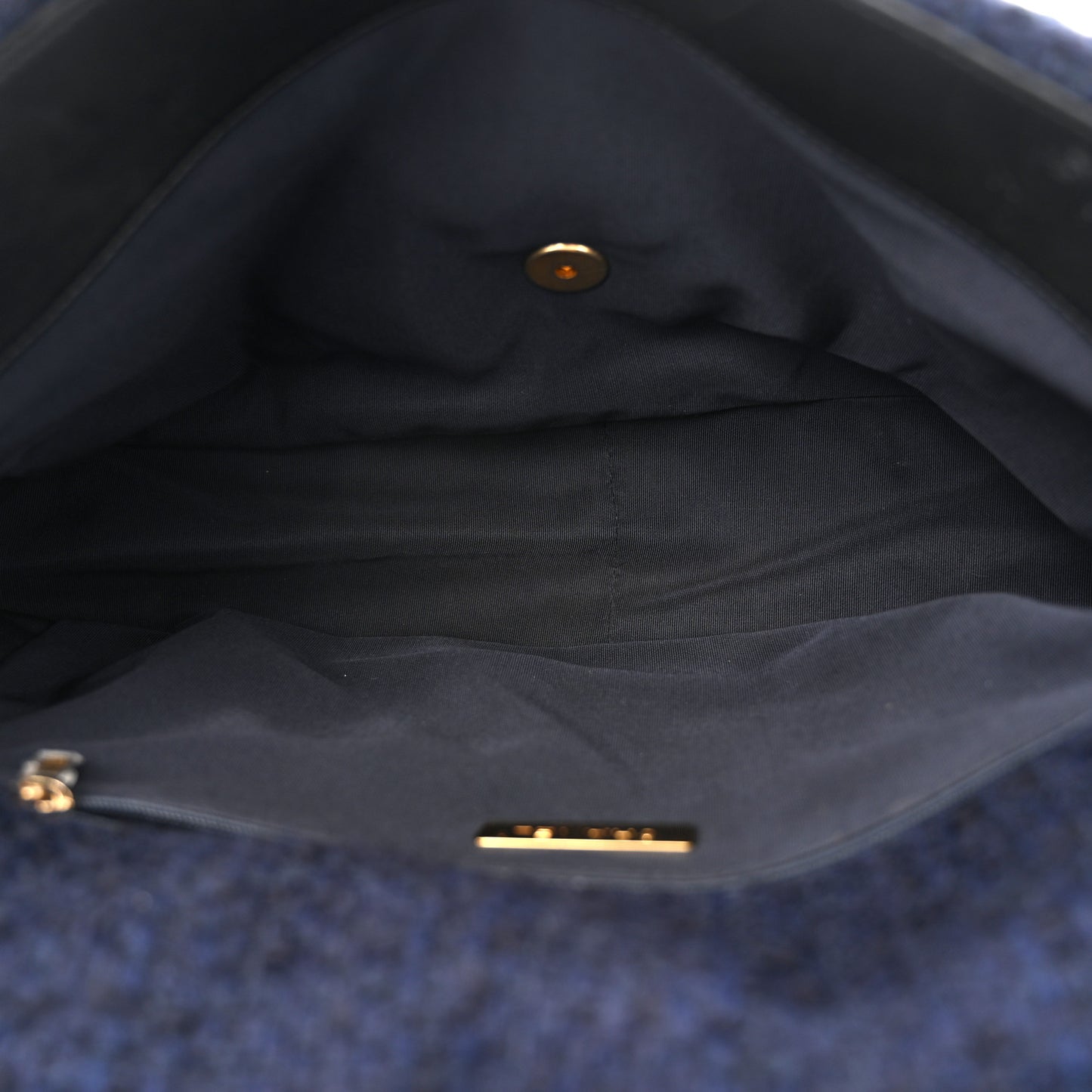Tweed Quilted Maxi Chanel 19 Flap Navy