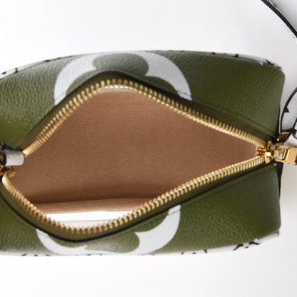 Louis Vuitton Monogram Giant Beach Pouch Kaki 5 of 7