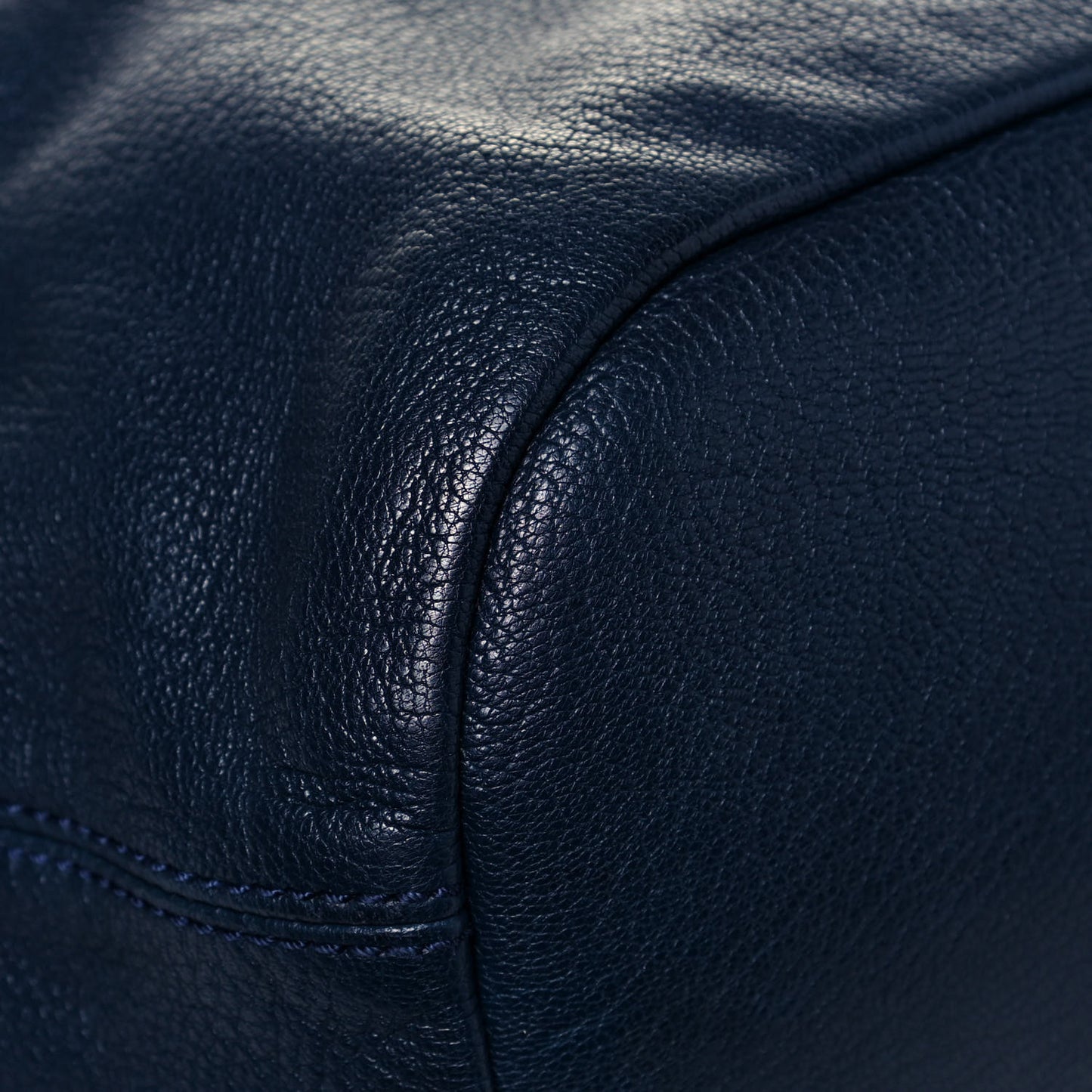 Lambskin Medium Nightingale Blue