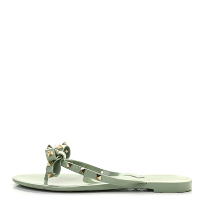 Valentino Garavani PVC Jelly Rockstud Bow Thong Sandals 40 Water Green 1 of 6