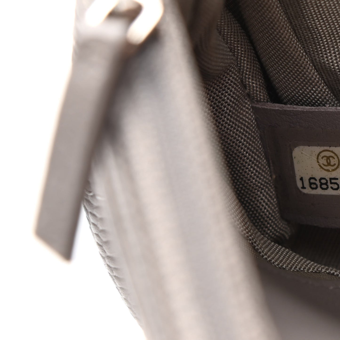 Caviar Half Moon Wallet On Chain WOC Light Grey