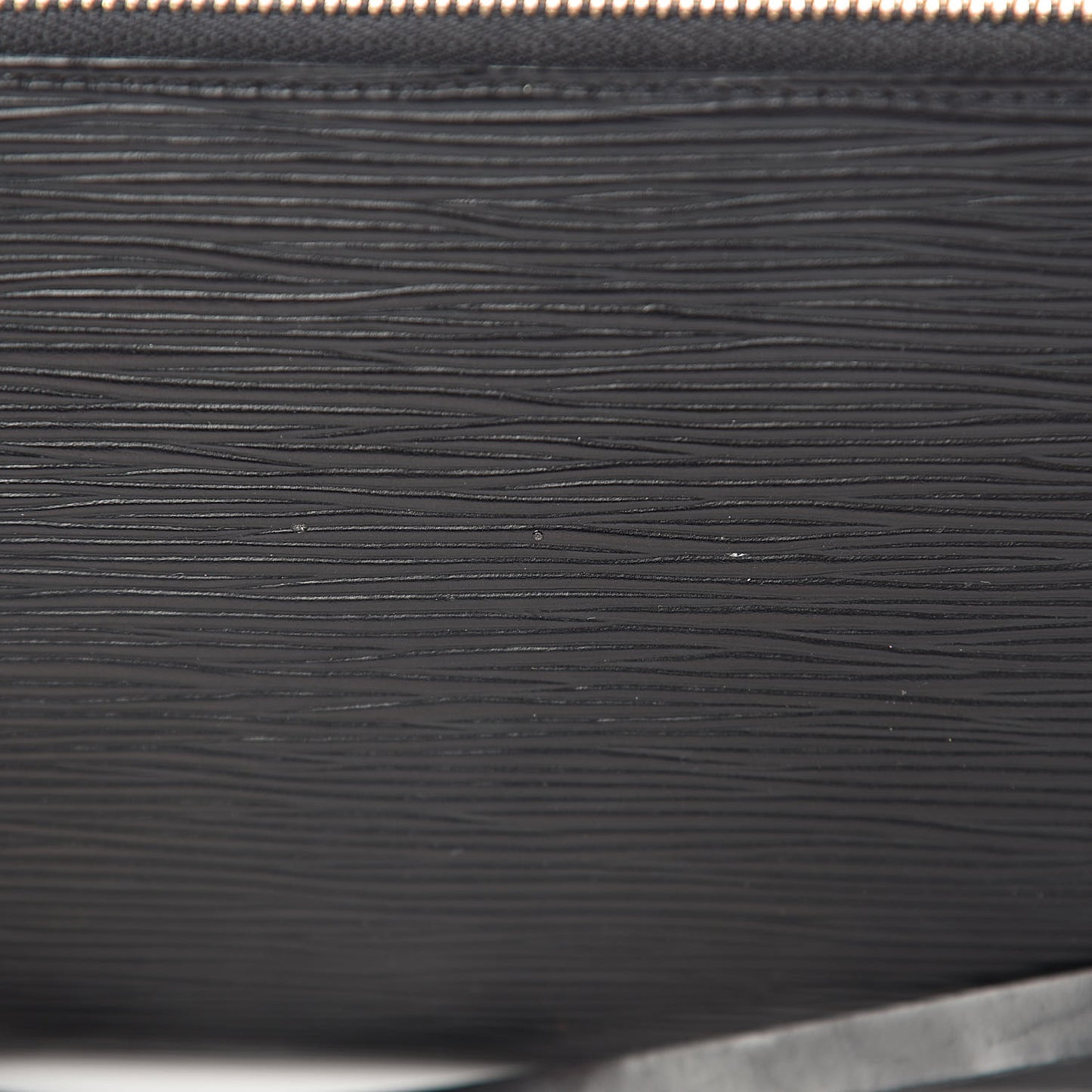 Epi Pochette Accessories 24 Black