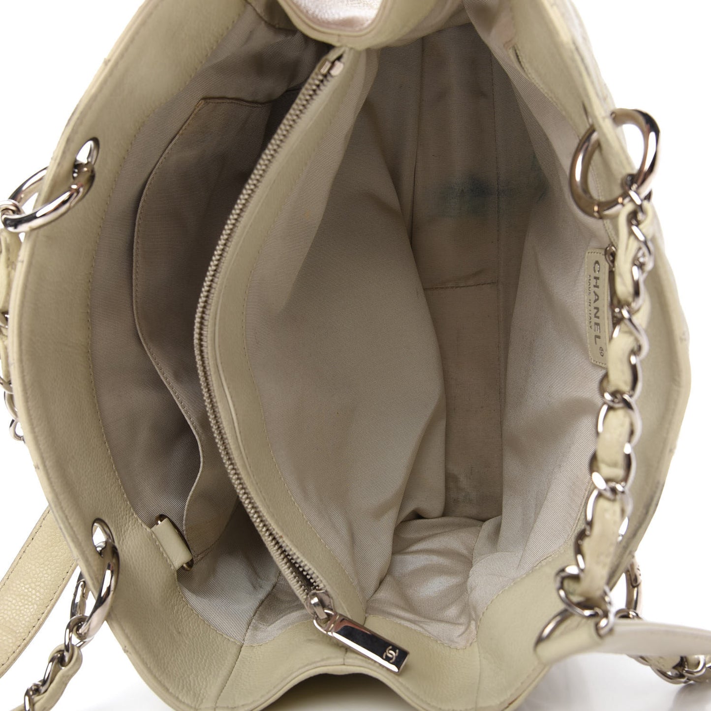 Caviar Quilted Grand Shopping Tote GST White