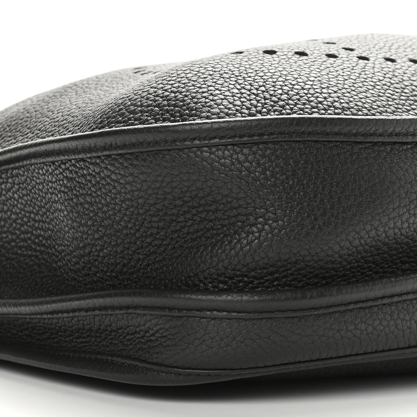 Taurillon Clemence Evelyne III PM Plomb