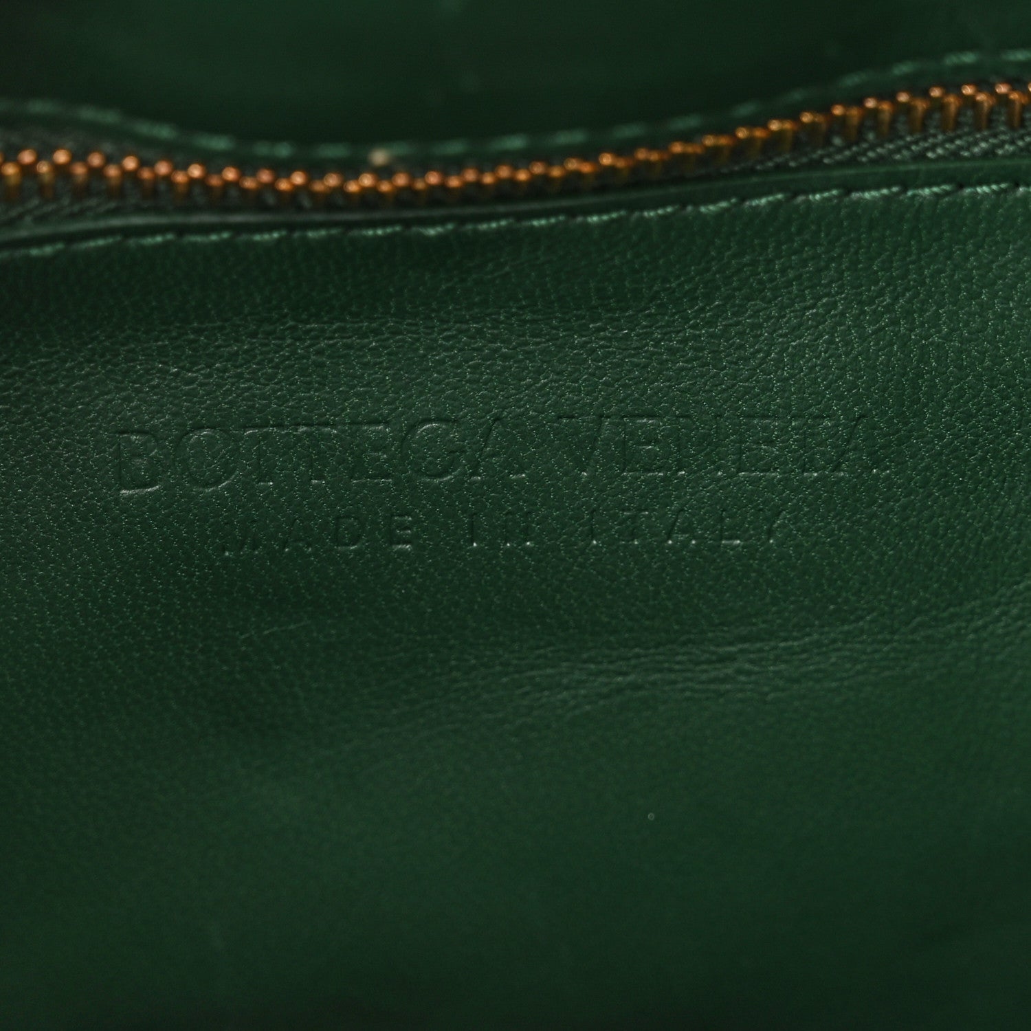 Bottega Veneta Lambskin Maxi Intreccio Padded Chain Cassette Crossbody Bag Raintree 6 of 8