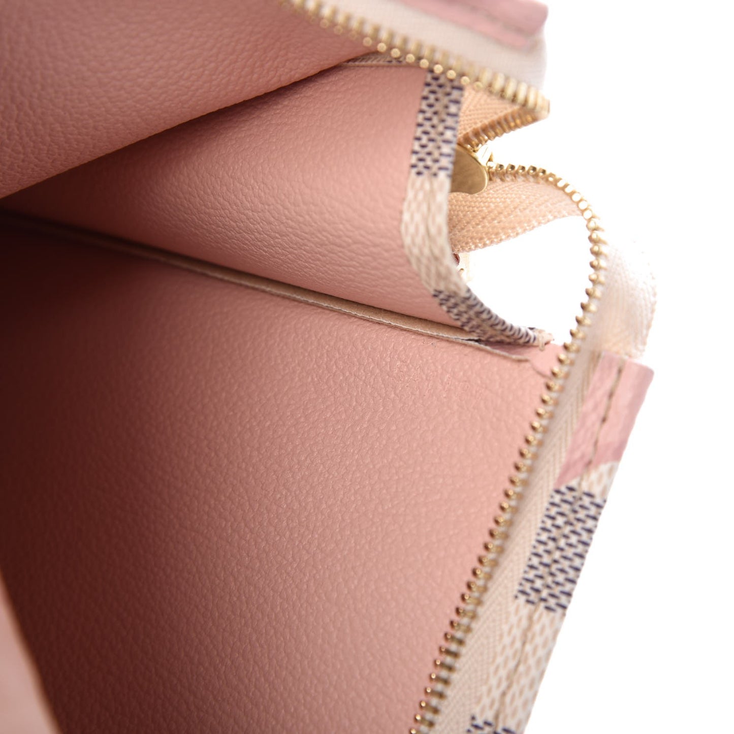 Damier Azur Tahitienne Toiletry Pouch 26