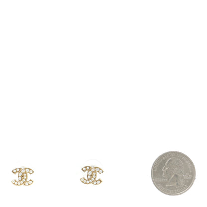 Chanel Pearl CC Earrings Gold 2 of 4
