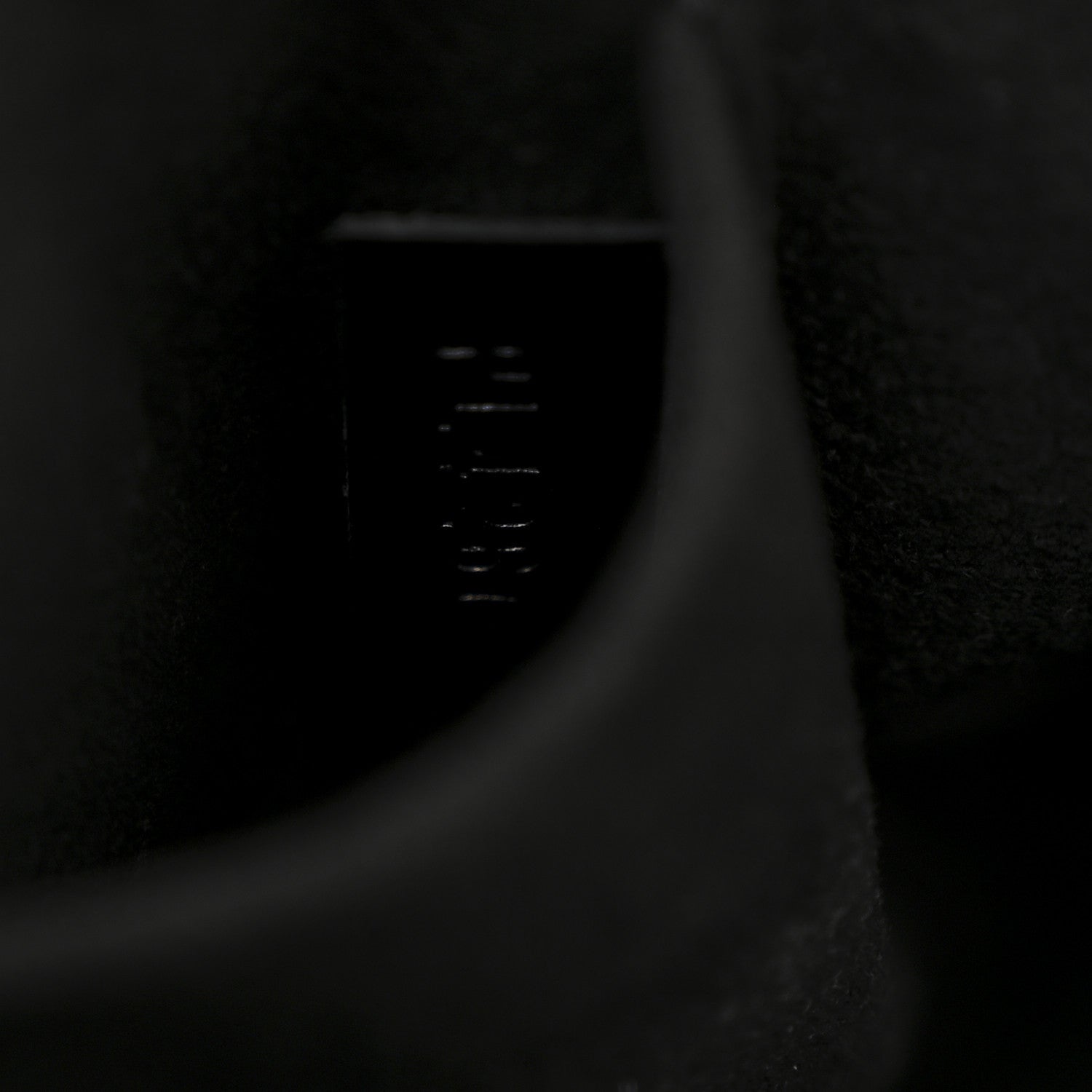 Louis Vuitton Reverse Monogram Vanity PM 12 of 25