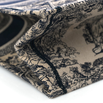 Christian Dior Canvas Embroidered Large Dioriviera Toile De Jouy Book Tote Black 8 of 9