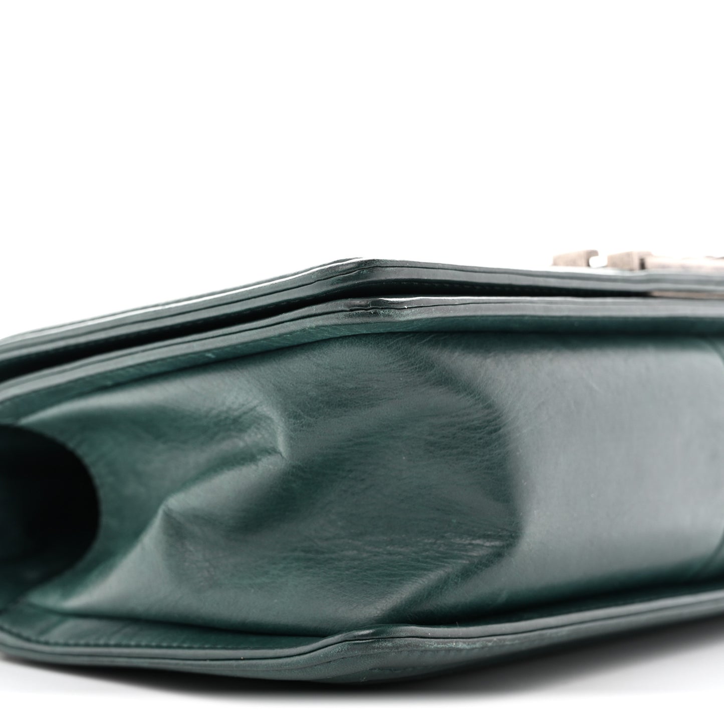 Calfskin Double Stitch Medium Boy Flap Green