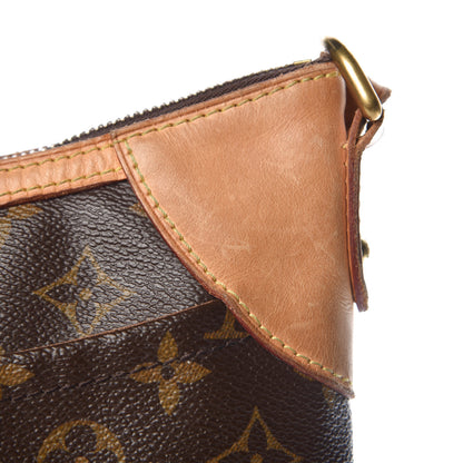 Louis Vuitton Monogram Odeon MM 11 of 13