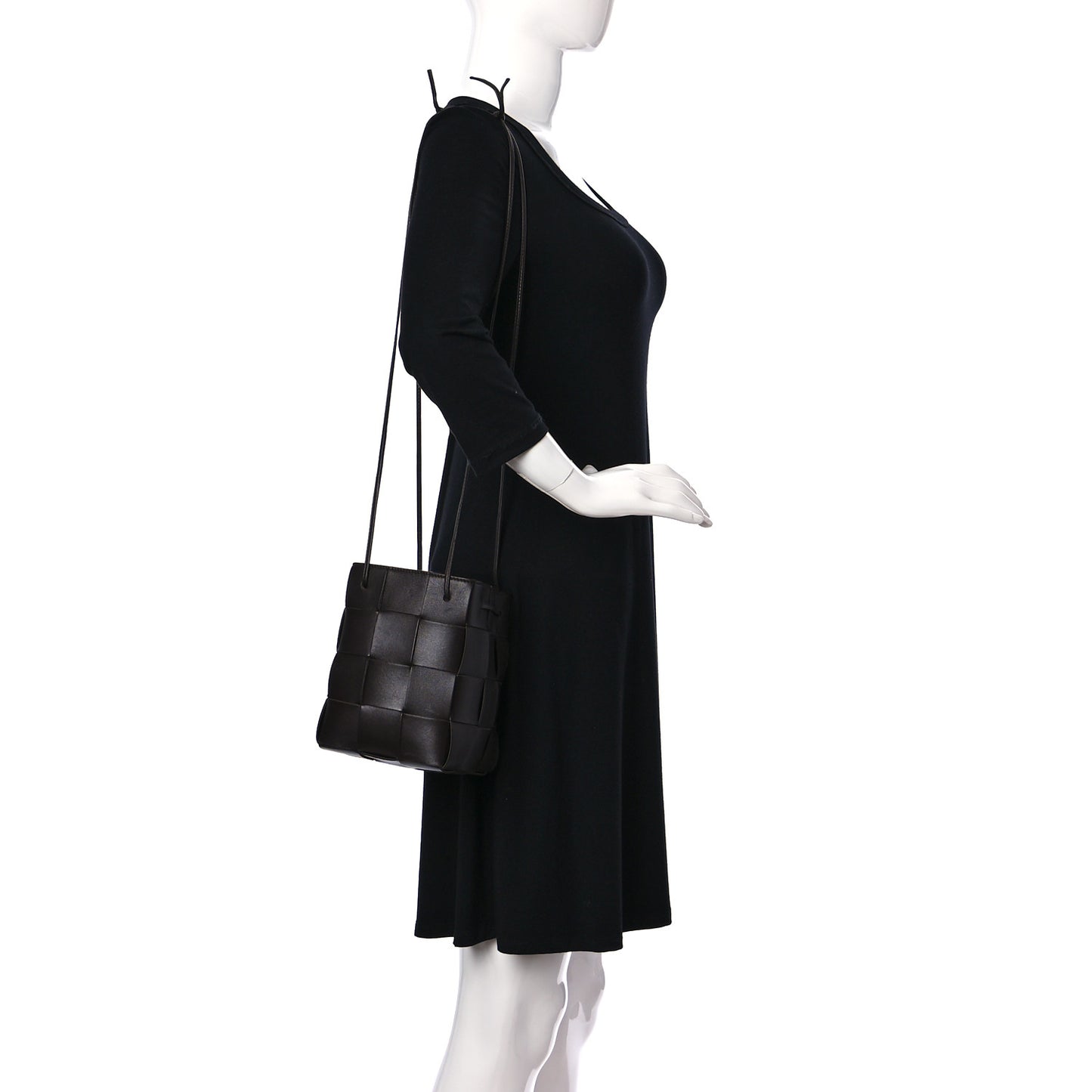 Nappa Maxi Intrecciato Cassette Bucket Bag Fondant