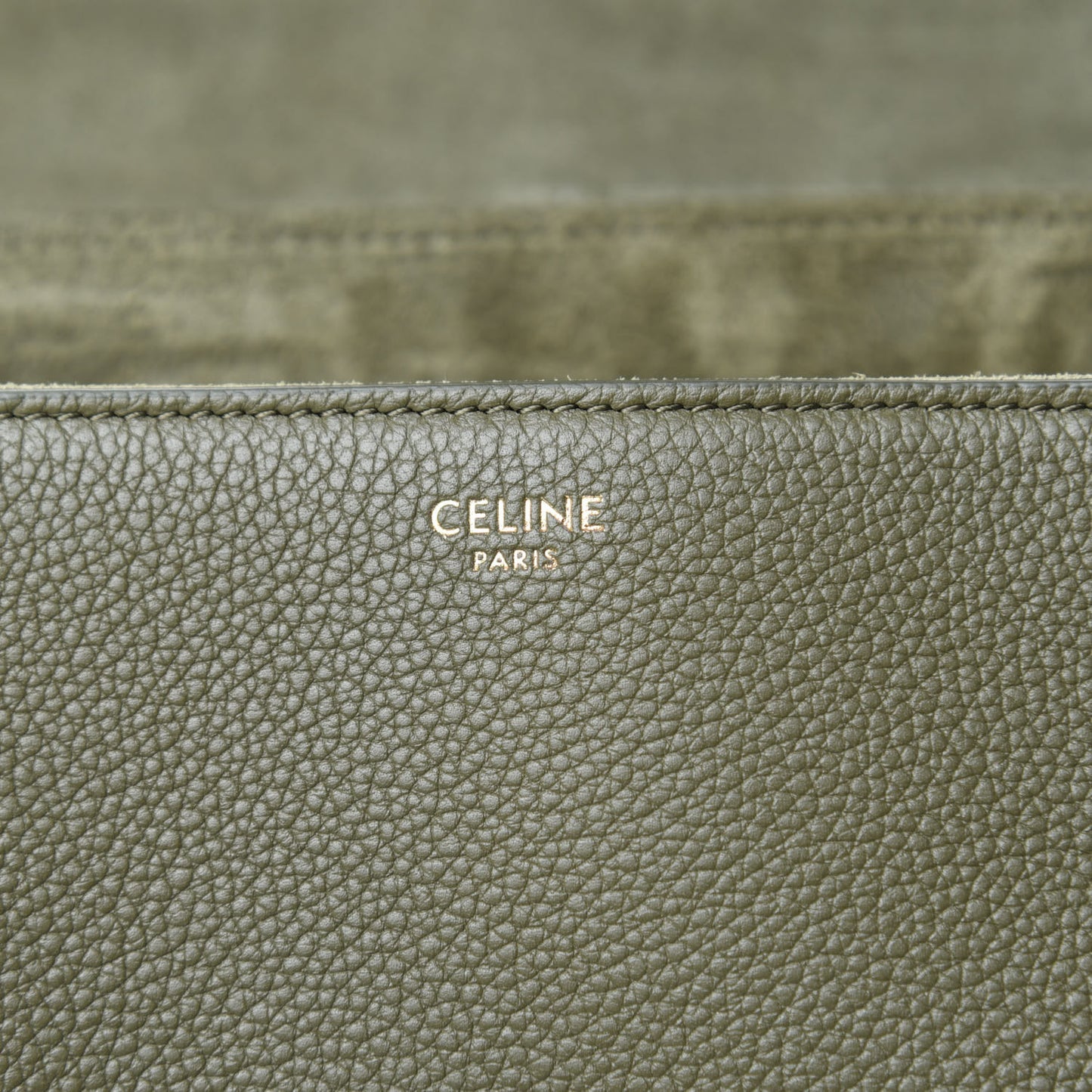 Grained Calfskin Medium Soft 16 Bag Dark Olive