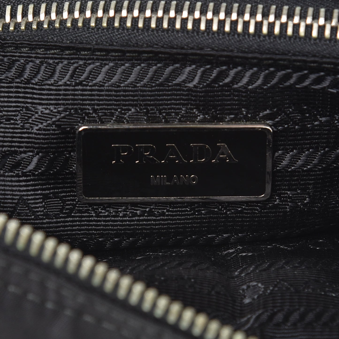 Tessuto Nylon Messenger Bag Black