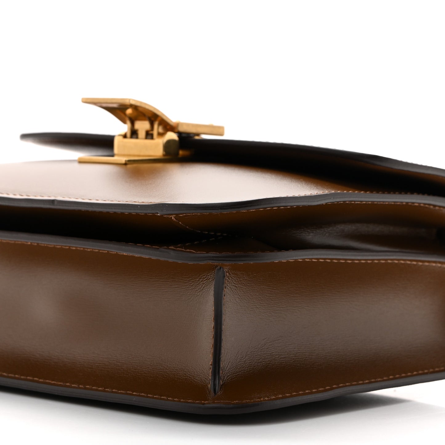 Box Calfskin Teen Classic Box Flap Bag Camel