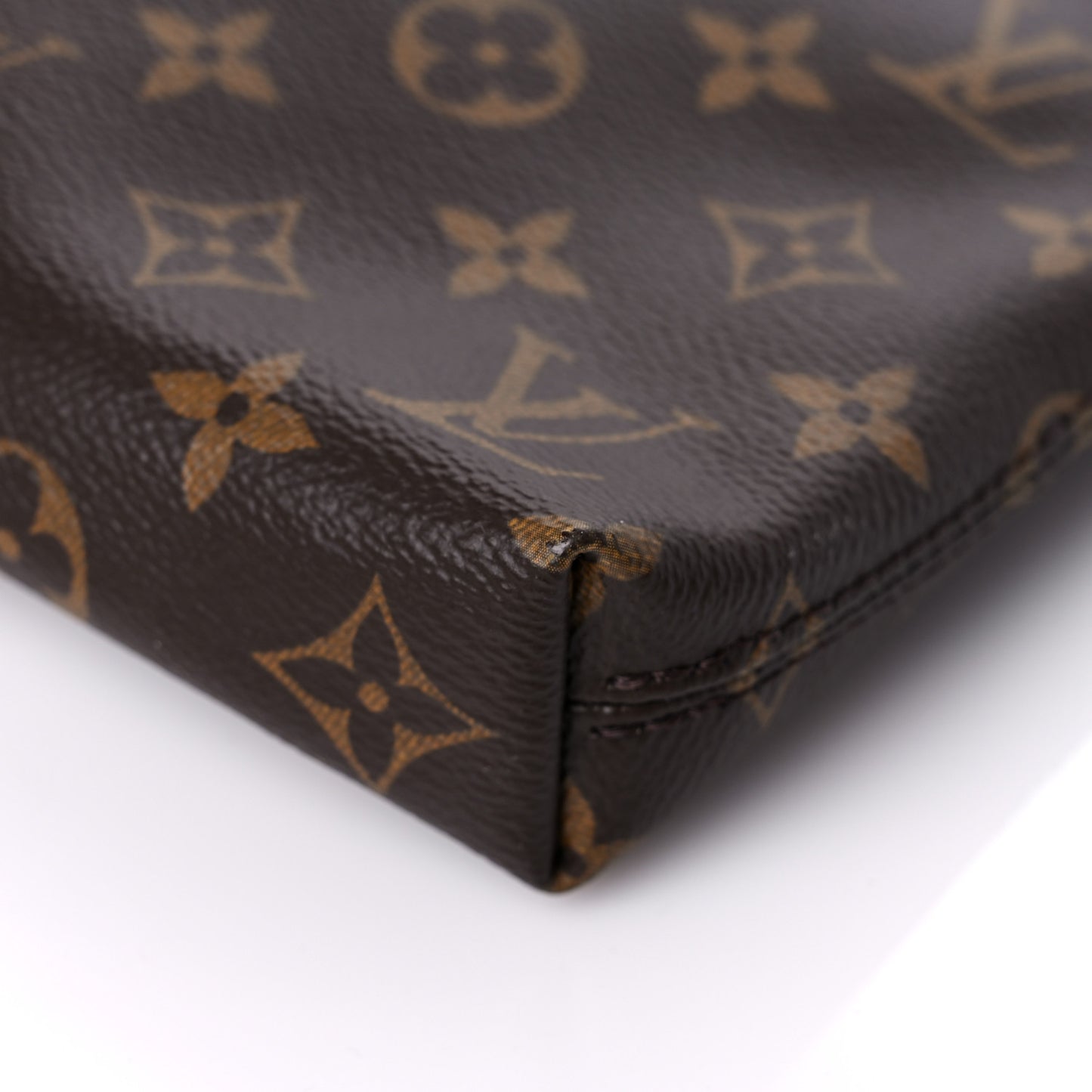 Monogram Carry It