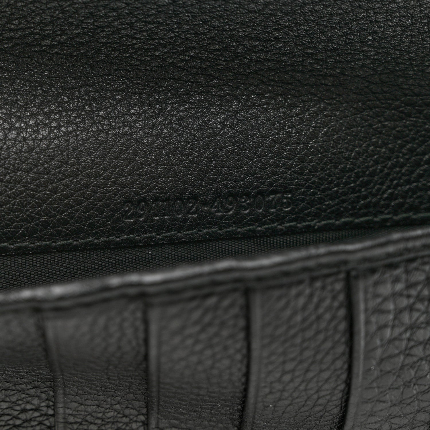 Gucci Pebbled Calfskin Soho Zip Around Wallet Black 6 of 7