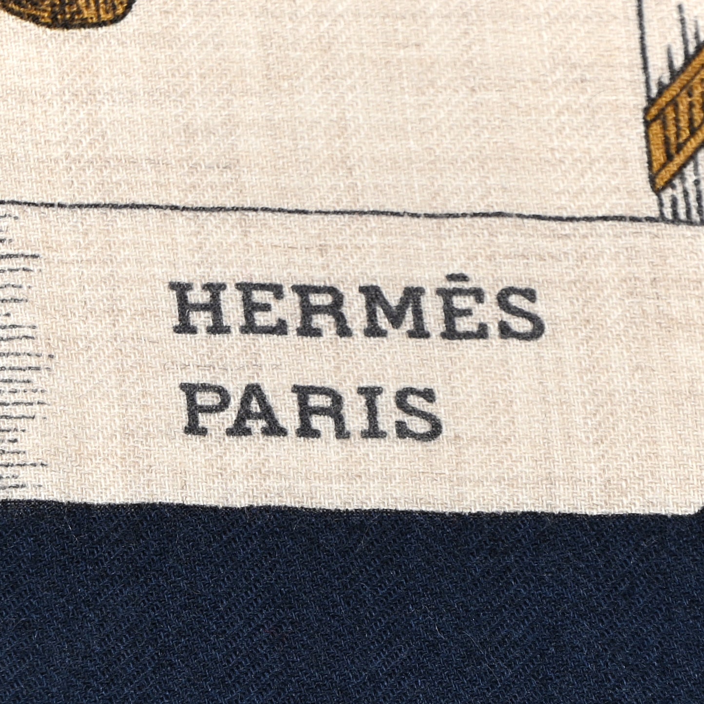 Cashmere Silk Chevaux Dechaines Shawl 140 Marine Naturel Gris