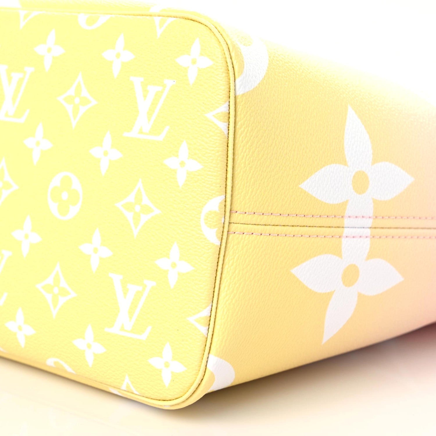 Louis Vuitton Monogram Giant By The Pool Neverfull MM Light Pink 6 of 10