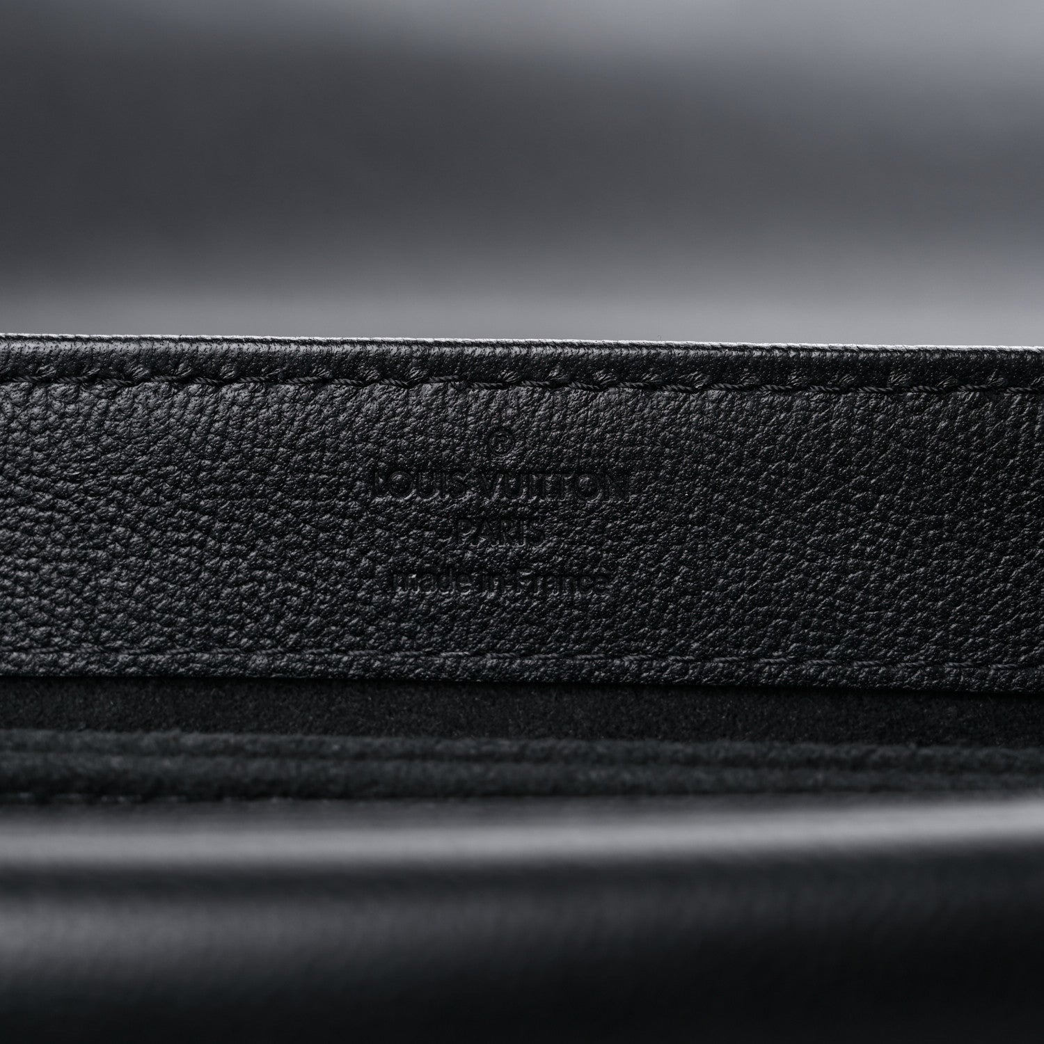 Louis Vuitton Monogram Cuir Plume Ecume Very Chain Bag Black 5 of 10