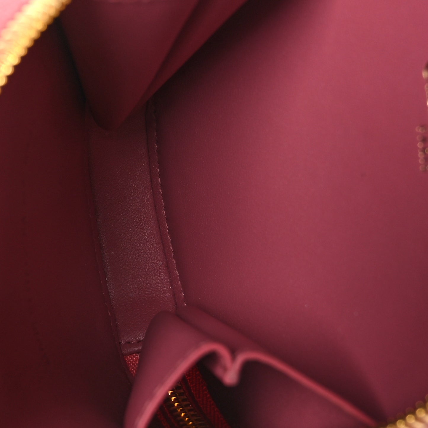 Calfskin Cannage Round Caro Pouch Pink Yarrow