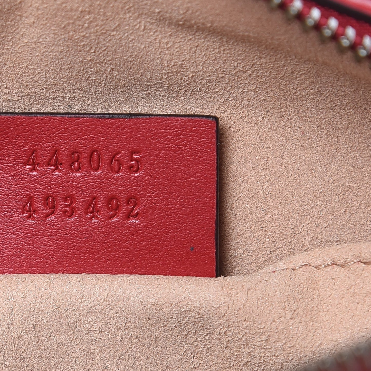Calfskin Matelasse Mini GG Marmont Chain Shoulder Bag Hibiscus Red