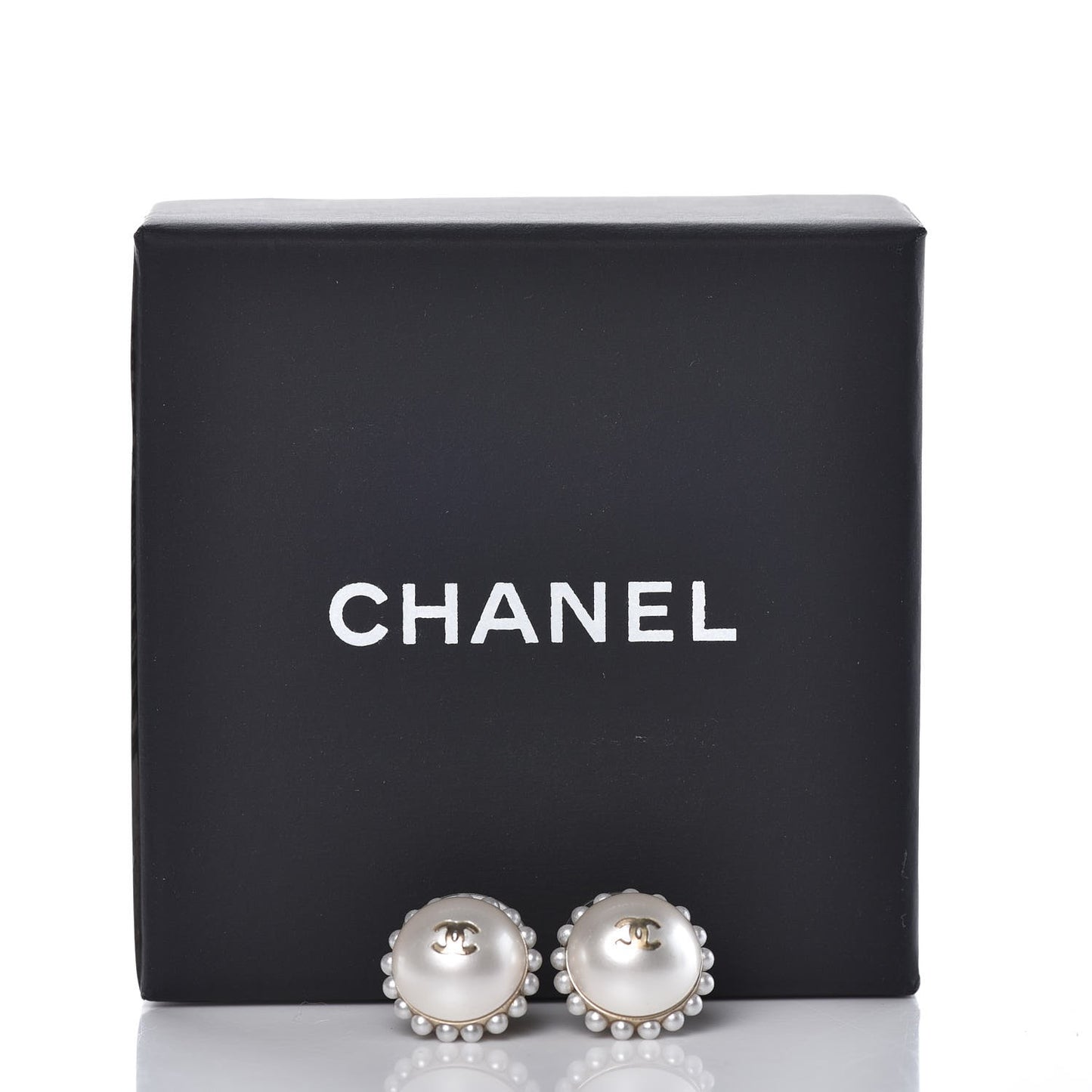 Pearl CC Earrings Gold