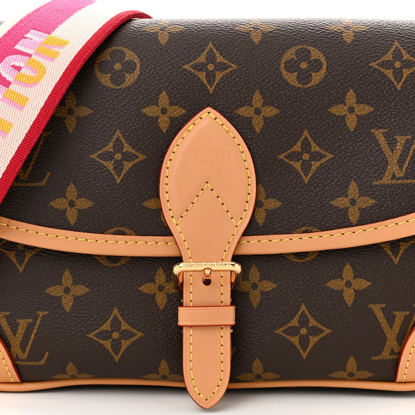 Monogram Diane Fuchsia
