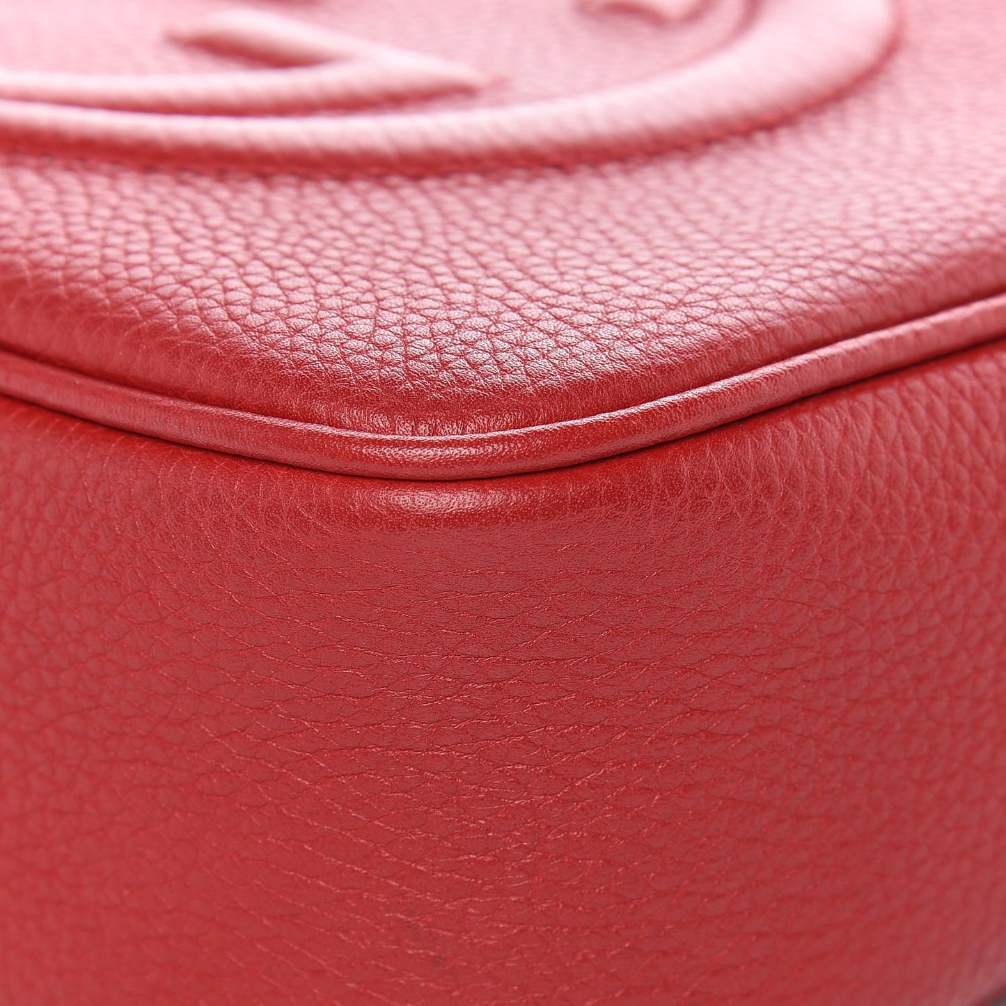 Pebbled Calfskin Small Soho Disco Bag Tabasco Red