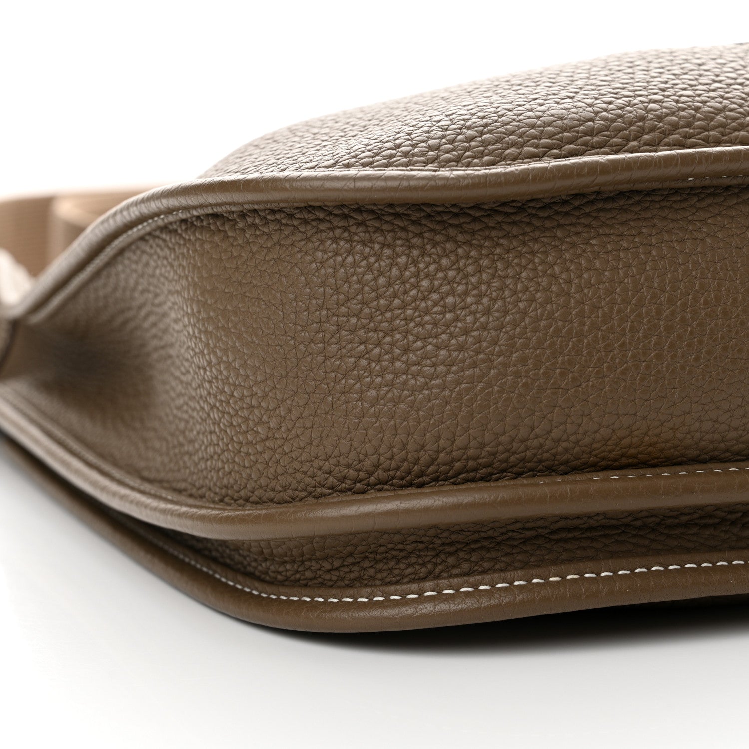 Hermes Taurillon Clemence Evelyne III PM Etoupe 9 of 12