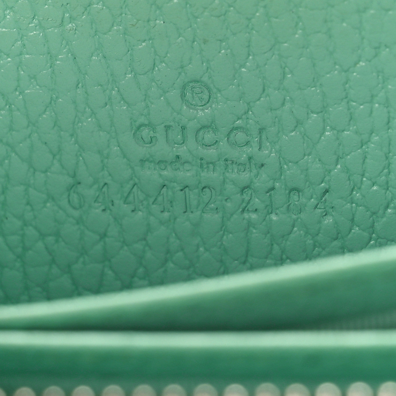 Gucci Dollar Calfskin Enamel Monochrome GG Marmont Zip Around Card Holder Pepperlight Mint 6 of 8