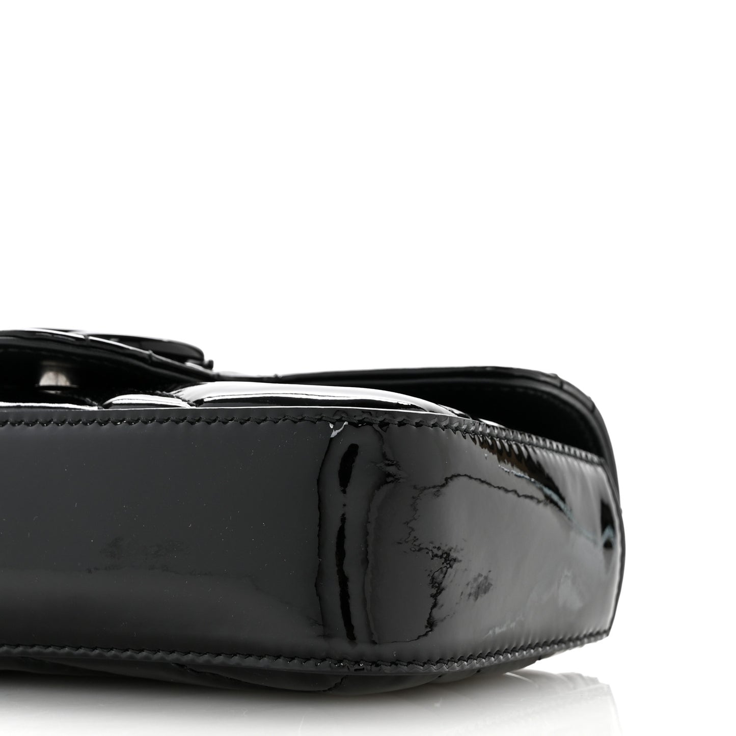 Patent Lambskin Enamel Matelasse Monochrome Super Mini GG Marmont Shoulder Bag Black