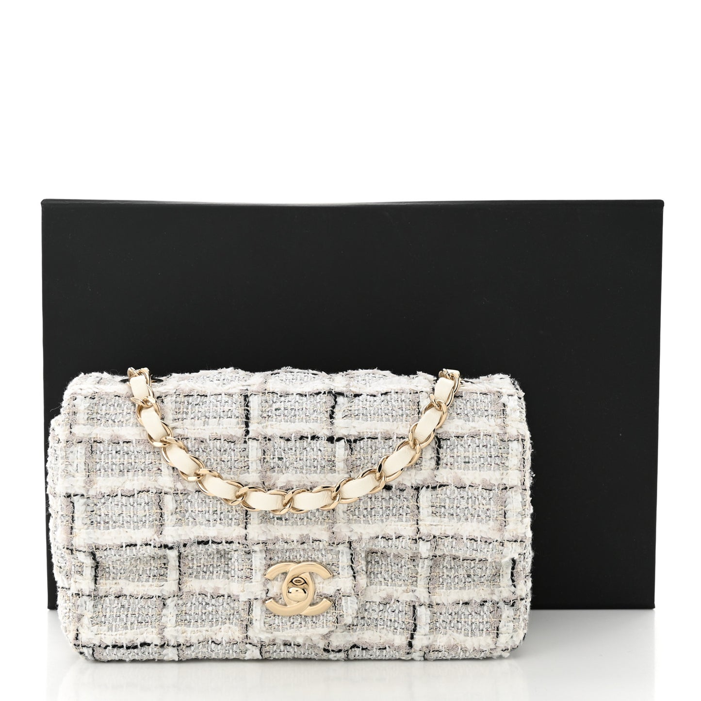 Tweed Quilted Mini Rectangular Flap White Grey