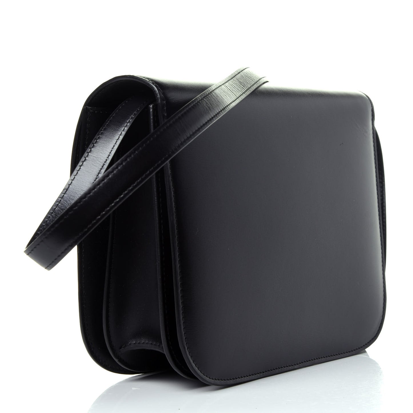 Box Calfskin Medium Classic Box Flap Black