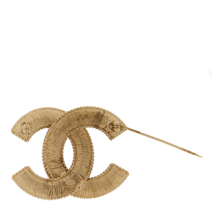 Chanel Pearl CC Brooch Gold 3 of 4