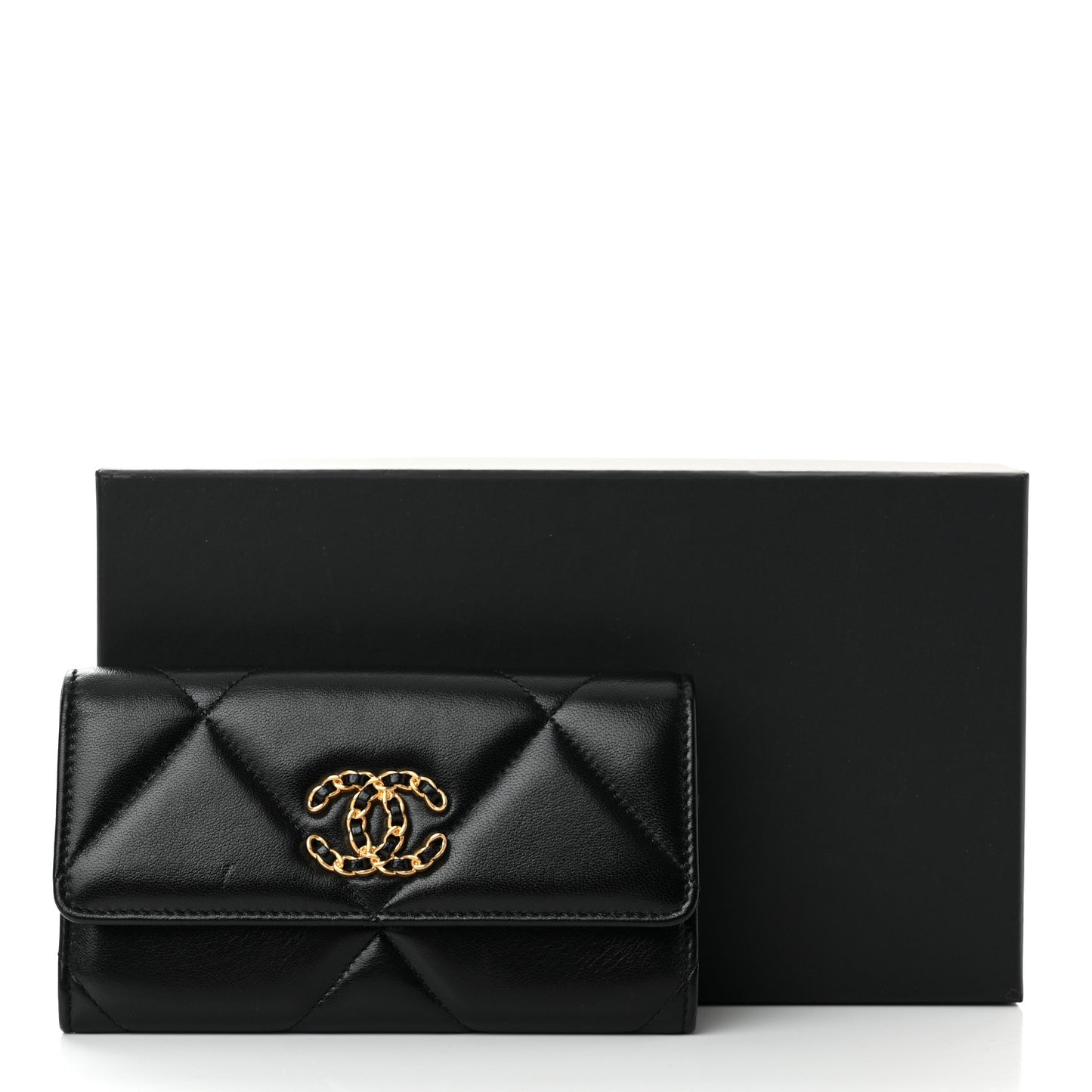 Lambskin Quilted Chanel 19 Flap Wallet Black