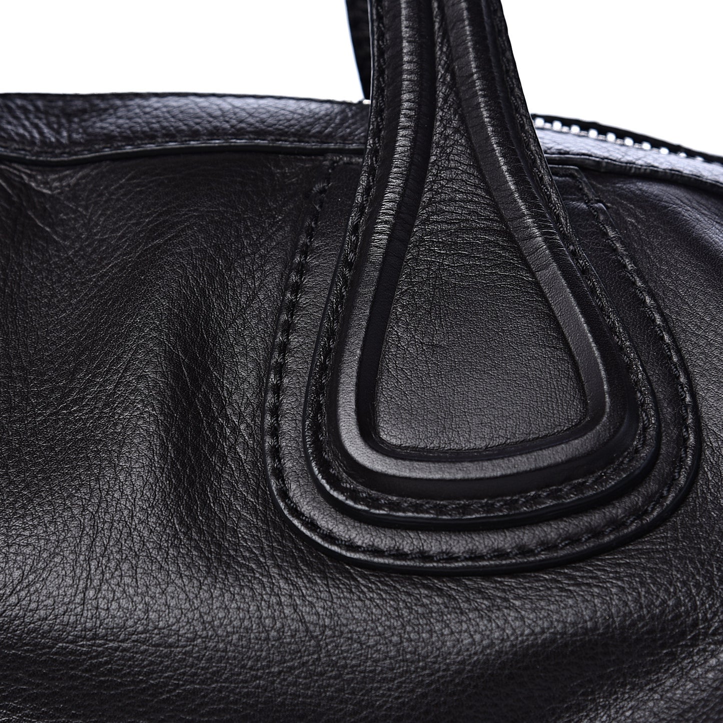 Waxy Grained Calfskin Medium Nightingale Black