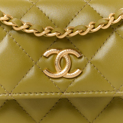 Chanel Lambskin Quilted Metal Twist Top Handle Flap Phone Holder With Chain Green 9 of 14