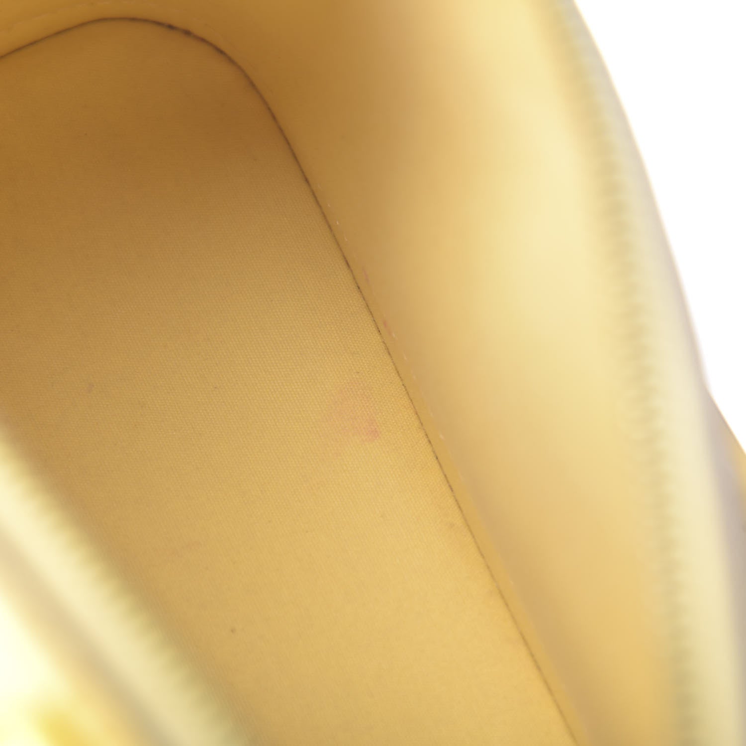 Louis Vuitton Vernis Alma BB Citrine 10 of 15