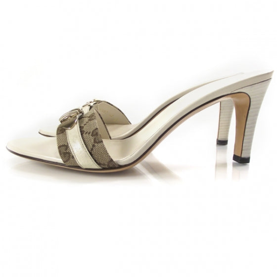 Monogram Buckle Heels Ivory 40