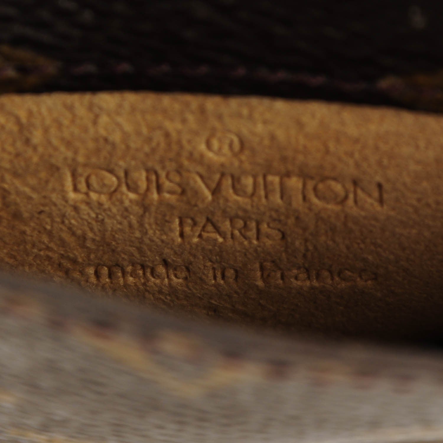 Louis Vuitton Monogram Etui a Lunettes Simple Eyeglass Case 6 of 7