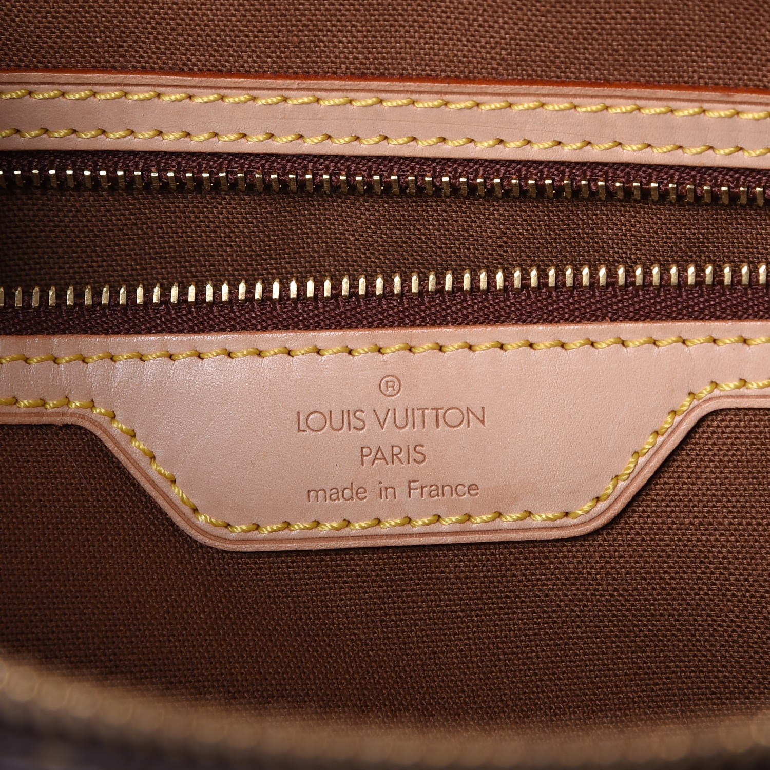 Louis Vuitton Monogram Cabas Mezzo 6 of 7