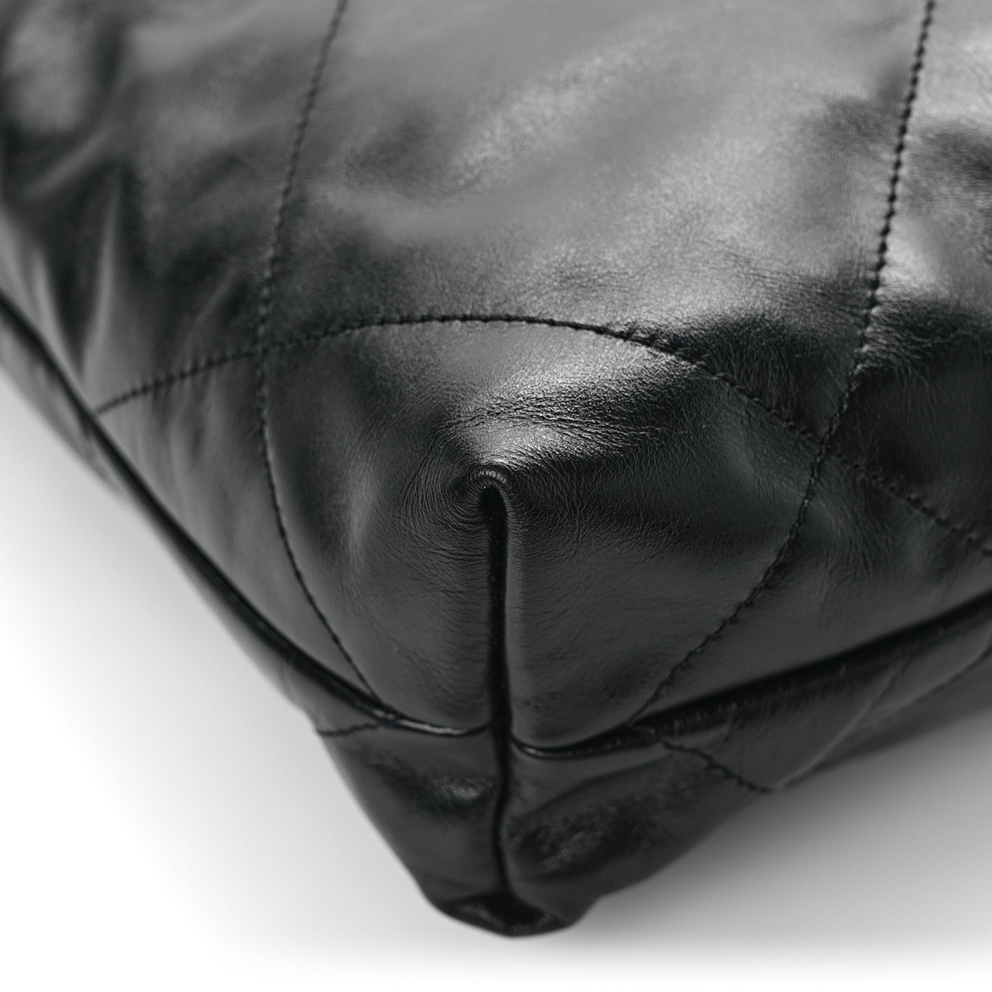 Shiny Calfskin Quilted Small Chanel 22 Black
