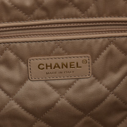 Chanel Shiny Calfskin Quilted Small Chanel 22 White 7 of 13