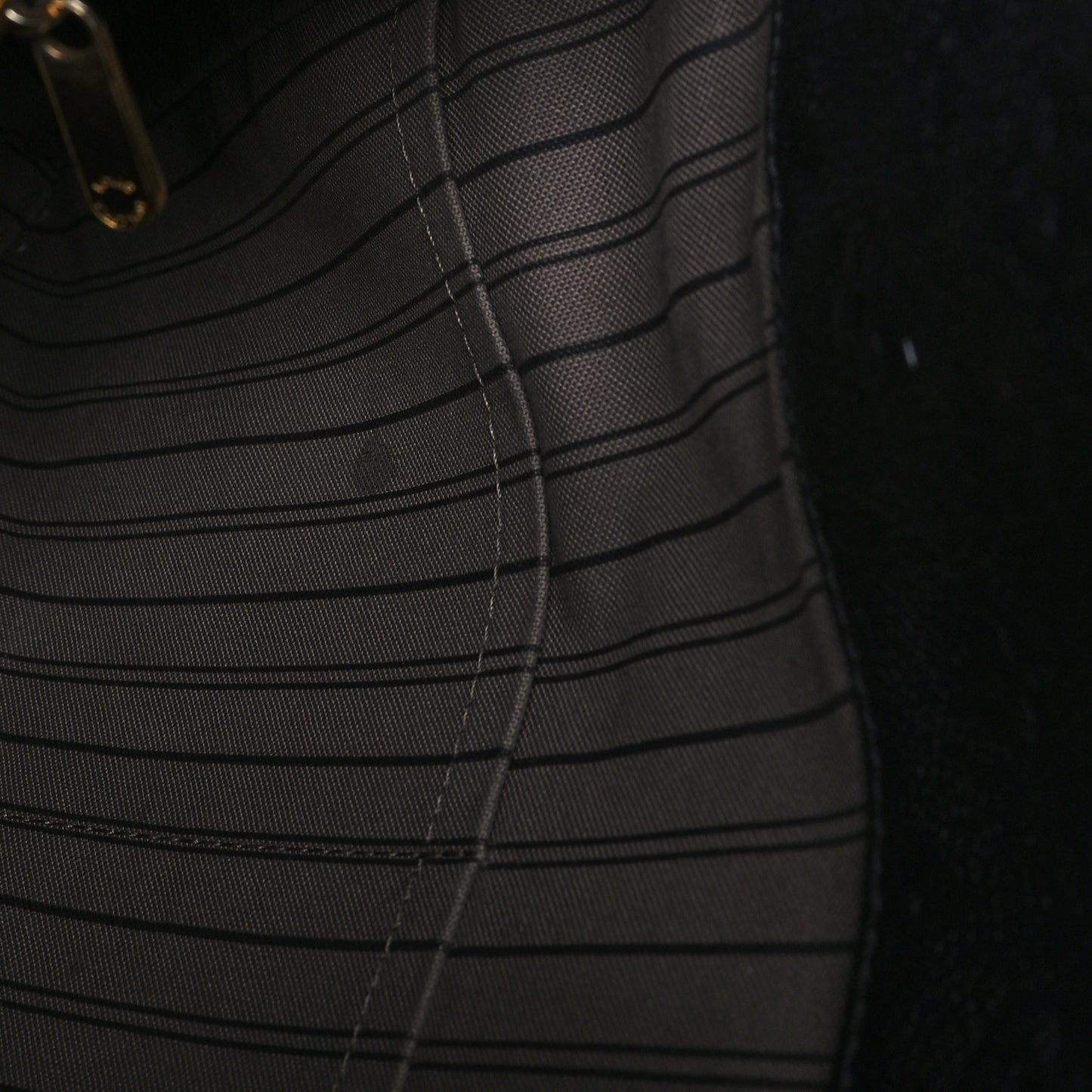 Empreinte Artsy MM Black