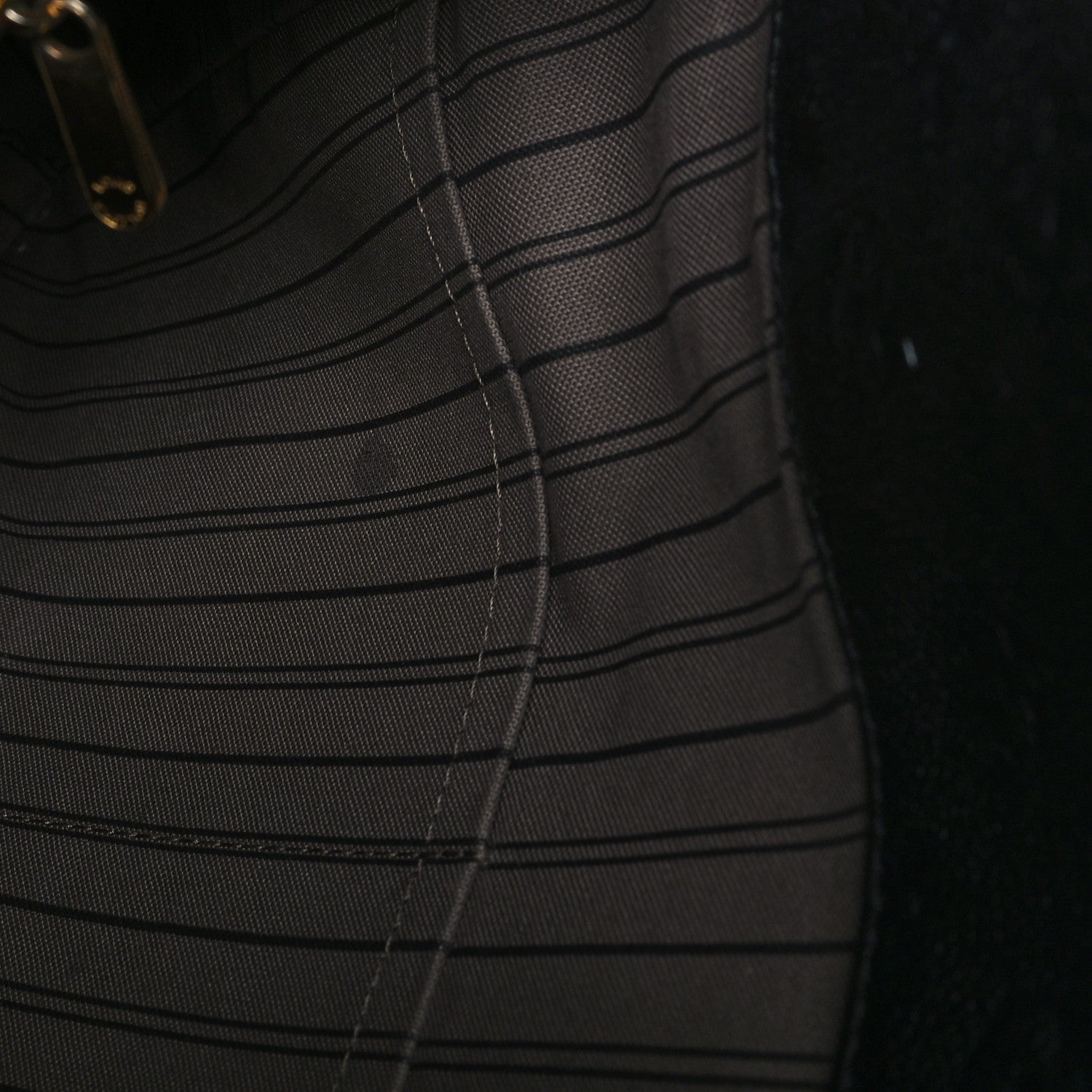 Louis Vuitton Empreinte Artsy MM Black 10 of 10