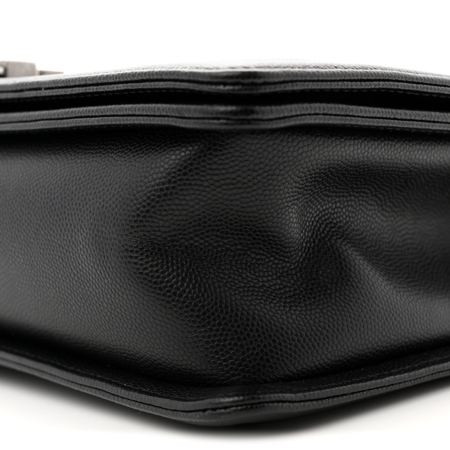 Caviar Quilted New Medium Boy Flap Black