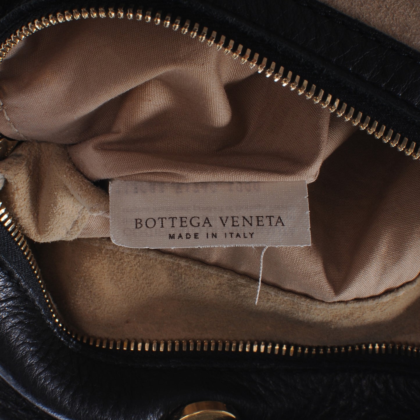 Cervo Loop Shoulder Bag Nero Black